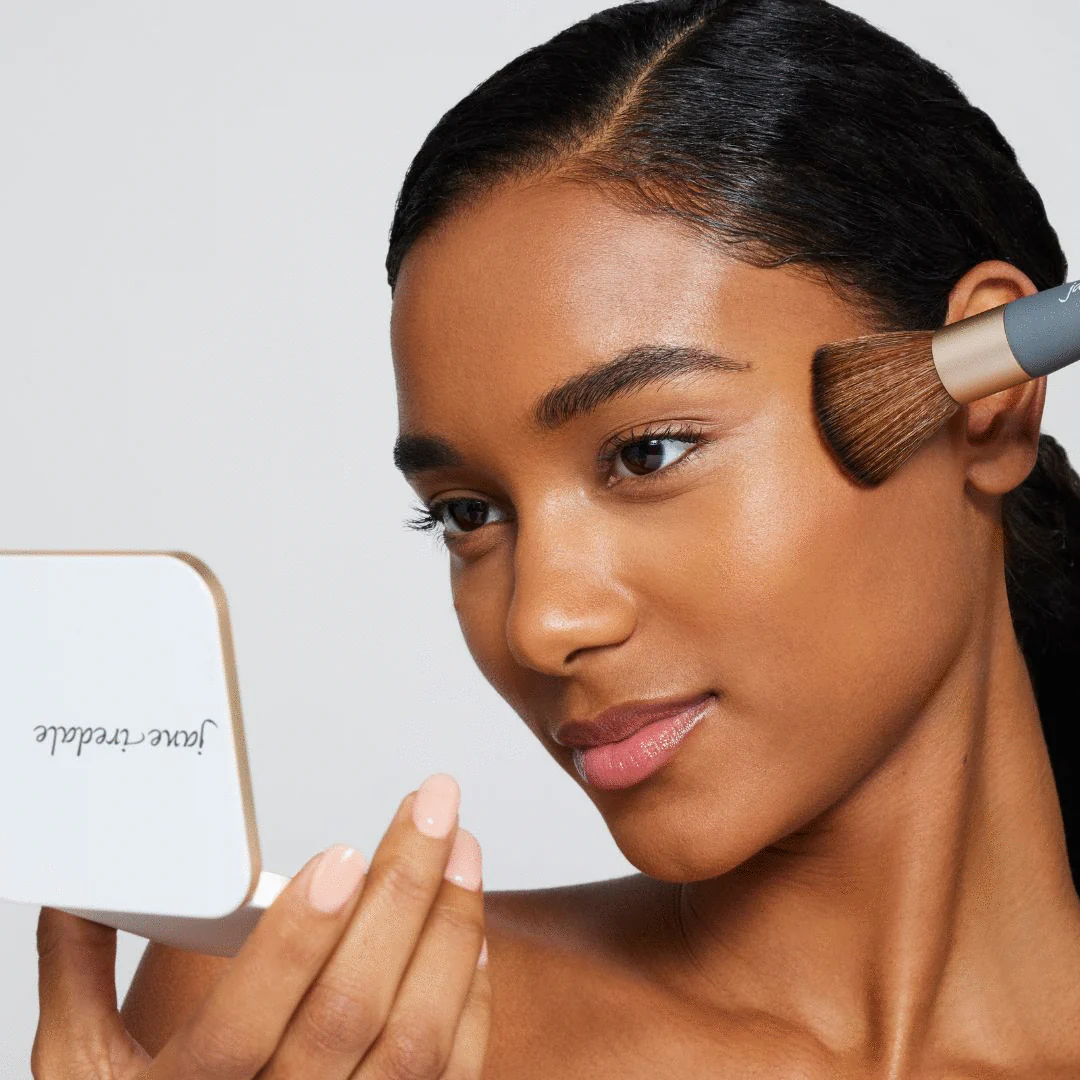 Produits de maquillage minéral jane iredale offerts à Prévost